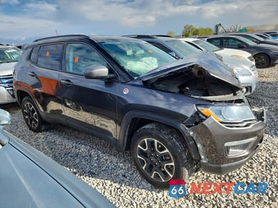 Czwarte zdjęcie samochodu z boku: 2021 JEEP COMPASS TRAILHAWK VIN:3C4NJDDB8MT590866 - miniatura