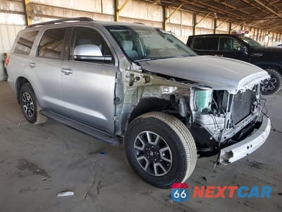 Czwarte zdjęcie samochodu z boku: 2016 TOYOTA SEQUOIA SR5 VIN:5TDZY5G10GS061125 - miniatura