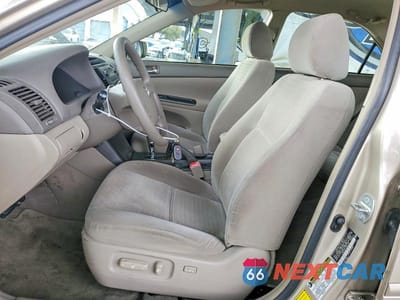 Zdjęcie 7 z 11 samochodu: 2005 TOYOTA CAMRY LE VIN:4T1BE32K75U393162 - miniatura