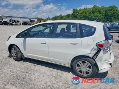 Drugie zdjęcie samochodu z przodu: 2011 HONDA FIT VIN:JHMGE8H3XBS007993 - miniatura