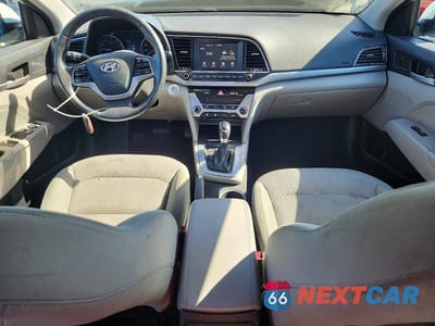 Zdjęcie 8 z 12 samochodu: 2017 HYUNDAI ELANTRA SE VIN:5NPD84LF7HH065234 - miniatura