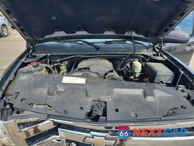 Zdjęcie 11 z 12 samochodu: 2010 CHEVROLET SILVERADO K1500 LT VIN:3GCRKSE39AG279882 - miniatura