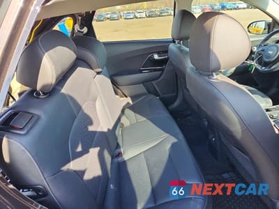 Zdjęcie 11 z 14 samochodu: 2018 KIA NIRO TOURING VIN:KNDCE3LC0J5117037 - miniatura