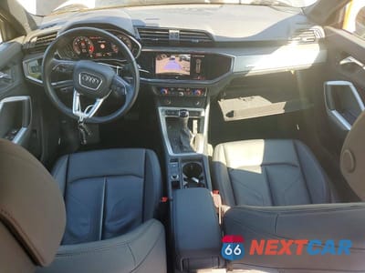 Zdjęcie 8 z 13 samochodu: 2021 AUDI Q3 PREMIUM PLUS S LINE 45 VIN:WA1EECF36M1076763 - miniatura