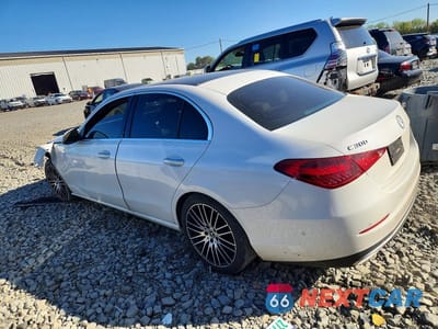 Drugie zdjęcie samochodu z przodu: 2022 MERCEDES-BENZ C 300 4MATIC VIN:W1KAF4HBXNR046864 - miniatura