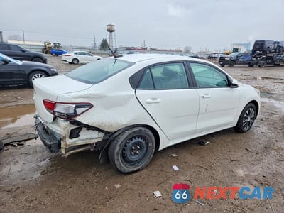 Trzecie zdjęcie samochodu z tyłu: 2023 KIA RIO LX VIN:3KPA24AD4PE575596 - miniatura