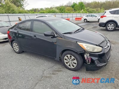 Czwarte zdjęcie samochodu z boku: 2016 HYUNDAI ACCENT SE VIN:KMHCT4AE9GU144733 - miniatura