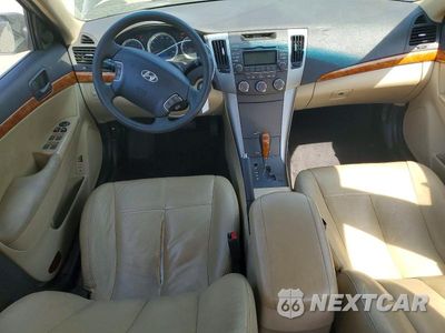Zdjęcie 8 z 12 samochodu: 2009 HYUNDAI SONATA GLS VIN:5NPET46C29H565193 - miniatura