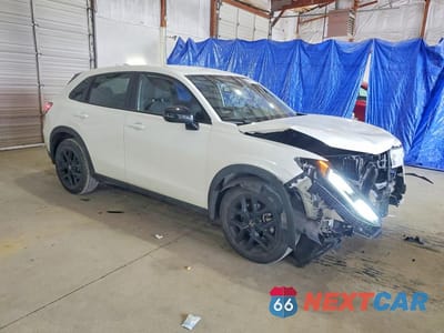 Czwarte zdjęcie samochodu z boku: 2023 HONDA HR-V SPORT VIN:3CZRZ1H57PM725826 - miniatura