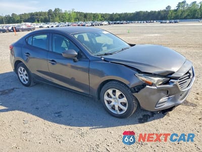 Czwarte zdjęcie samochodu z boku: 2018 MAZDA 3 SPORT VIN:3MZBN1U76JM161522 - miniatura