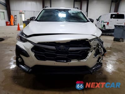 Piąte zdjęcie samochodu w środku: 2024 SUBARU CROSSTREK PREMIUM VIN:JF2GUADC7RH354109 - miniatura