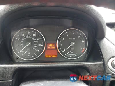 Zdjęcie 9 z 13 samochodu: 2015 BMW X1 XDRIVE28I VIN:WBAVL1C57FVY29229 - miniatura