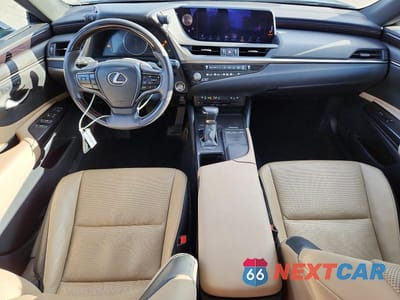 Zdjęcie 8 z 12 samochodu: 2021 LEXUS ES 250 BASE VIN:58AD11D15MU003213 - miniatura