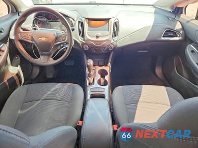Zdjęcie 8 z 12 samochodu: 2017 CHEVROLET CRUZE LT VIN:3G1BE5SM5HS567292 - miniatura