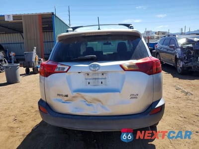 Zdjęcie 6 z 12 samochodu: 2013 TOYOTA RAV4 XLE VIN:JTMRFREV7D5017109 - miniatura