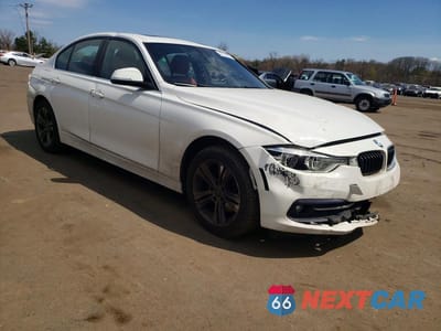 Czwarte zdjęcie samochodu z boku: 2018 BMW 330 XI VIN:WBA8D9C56JEB35832 - miniatura