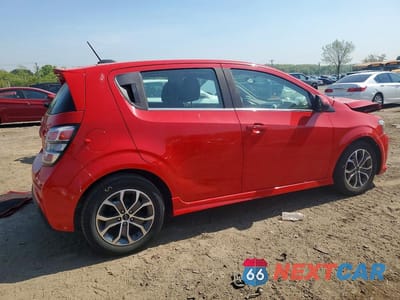 Trzecie zdjęcie samochodu z tyłu: 2019 CHEVROLET SONIC LT VIN:1G1JD6SB4K4108734 - miniatura