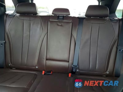 Zdjęcie 10 z 13 samochodu: 2017 BMW X5 XDRIVE50I VIN:5UXKR6C51H0J84514 - miniatura