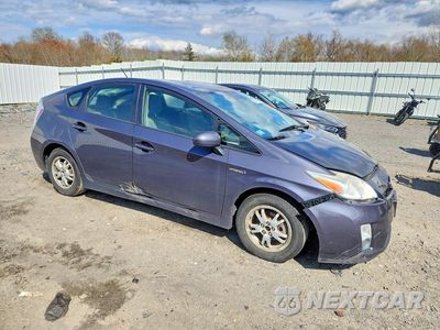 Czwarte zdjęcie samochodu z boku: 2011 TOYOTA PRIUS TWO VIN:JTDKN3DU8B0284456 - miniatura