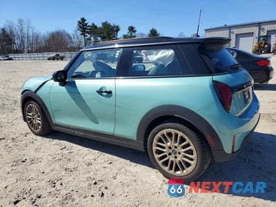 Drugie zdjęcie samochodu z przodu: 2026 MINI COOPER S VIN:WMW23GD03T2Y02244 - miniatura