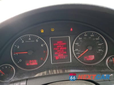 Zdjęcie 9 z 12 samochodu: 2008 AUDI A4 2.0T VIN:WAUAF78E98A169190 - miniatura