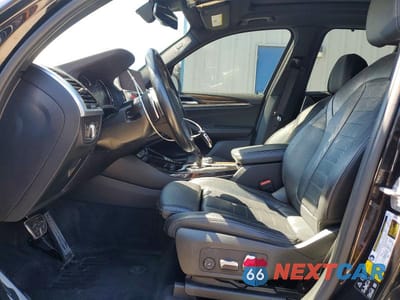 Zdjęcie 7 z 13 samochodu: 2018 BMW X3 XDRIVEM40I VIN:5UXTS3C54J0Z02554 - miniatura