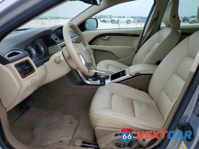 Zdjęcie 7 z 13 samochodu: 2013 VOLVO XC70 T6 VIN:YV4902BZ7D1161702 - miniatura
