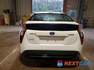 Zdjęcie 6 z 12 samochodu: 2016 TOYOTA PRIUS TWO VIN:JTDKBRFU2G3012287 - miniatura