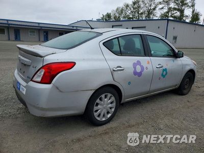 Trzecie zdjęcie samochodu z tyłu: 2016 NISSAN VERSA 1.6 SV VIN:3N1CN7AP8GL885230 - miniatura