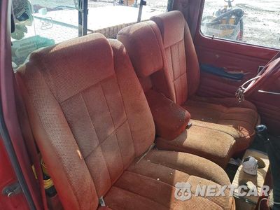 Zdjęcie 10 z 12 samochodu: 1988 FORD RANGER VIN:1FTBR10T1JUA65884 - miniatura