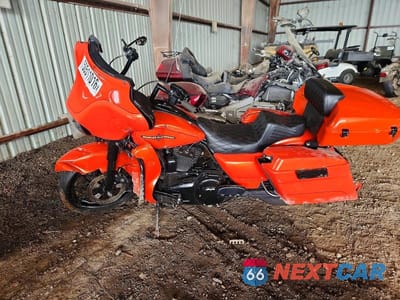 Trzecie zdjęcie samochodu z tyłu: 2012 HARLEY-DAVIDSON FLHX STREET GLIDE VIN:1HD1KBM12CB664028 - miniatura