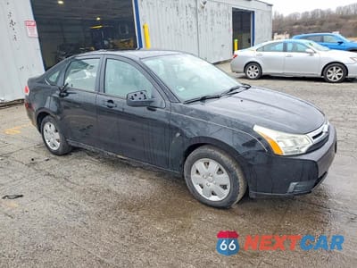 Czwarte zdjęcie samochodu z boku: 2010 FORD FOCUS S VIN:1FAHP3EN7AW176407 - miniatura