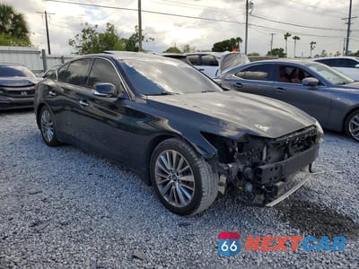 Czwarte zdjęcie samochodu z boku: 2019 INFINITI Q50 3.0T LUXE VIN:JN1EV7AP0KM515347 - miniatura