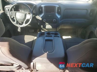 Zdjęcie 8 z 12 samochodu: 2024 CHEVROLET SILVERADO K3500 VIN:1GB4YSEY7RF307099 - miniatura