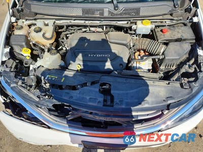 Zdjęcie 12 z 13 samochodu: 2018 CHRYSLER PACIFICA HYBRID LIMITED VIN:2C4RC1N74JR212806 - miniatura