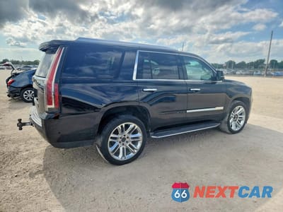 Trzecie zdjęcie samochodu z tyłu: 2018 CADILLAC ESCALADE LUXURY VIN:1GYS4BKJ1JR188579 - miniatura