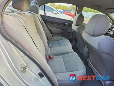 Zdjęcie 10 z 12 samochodu: 2010 HONDA CIVIC LX VIN:2HGFA1F54AH302910 - miniatura