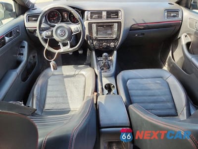 Zdjęcie 8 z 12 samochodu: 2016 VOLKSWAGEN JETTA GLI VIN:3VW5T7AJ6GM231129 - miniatura