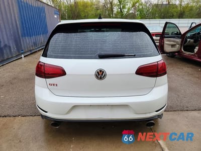 Zdjęcie 6 z 12 samochodu: 2020 VOLKSWAGEN GTI S VIN:3VW6T7AUXLM012439 - miniatura
