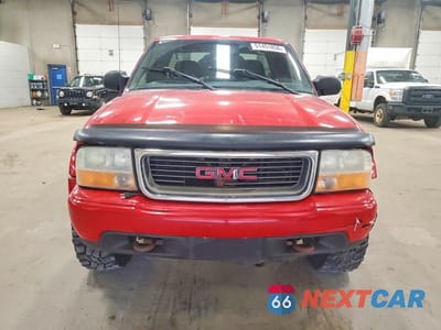 Piąte zdjęcie samochodu w środku: 2003 GMC SONOMA VIN:1GTCT19XX38120808 - miniatura