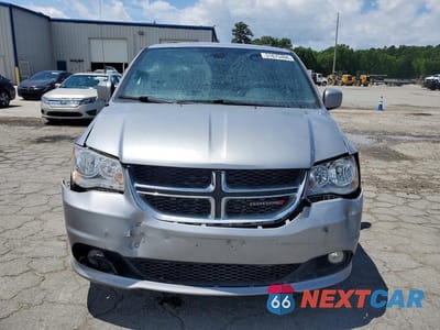Piąte zdjęcie samochodu w środku: 2019 DODGE GRAND CARAVAN SXT VIN:2C4RDGCGXKR562851 - miniatura