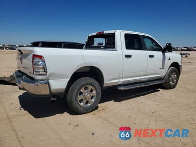Trzecie zdjęcie samochodu z tyłu: 2024 RAM 2500 BIG HORN VIN:3C6UR5DL1RG106062 - miniatura