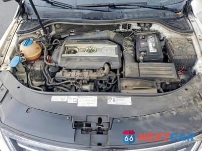 Zdjęcie 11 z 12 samochodu: 2011 VOLKSWAGEN CC SPORT VIN:WVWMP7AN3BE730829 - miniatura