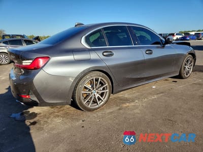 Trzecie zdjęcie samochodu z tyłu: 2019 BMW 330I VIN:WBA5R1C57KFH05886 - miniatura