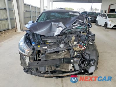 Piąte zdjęcie samochodu w środku: 2018 KIA RIO EX VIN:3KPA34ABXJE045104 - miniatura