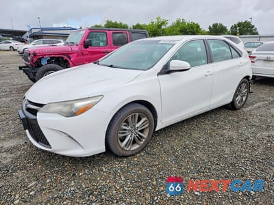 2017 TOYOTA CAMRY SE 4T1BF1FK6HU403244 - główne zdjęcie licytacji z USA - miniatura