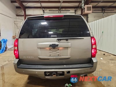 Zdjęcie 6 z 12 samochodu: 2008 CHEVROLET SUBURBAN K1500 LS VIN:3GNFK16Y38G162081 - miniatura