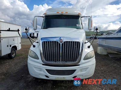 Zdjęcie 9 z 10 samochodu: 2014 INTERNATIONAL PROSTAR VIN:3HSDJSNR0EN029862 - miniatura