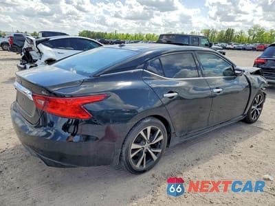 Trzecie zdjęcie samochodu z tyłu: 2018 NISSAN MAXIMA 3.5 SL VIN:1N4AA6AP3JC368792 - miniatura