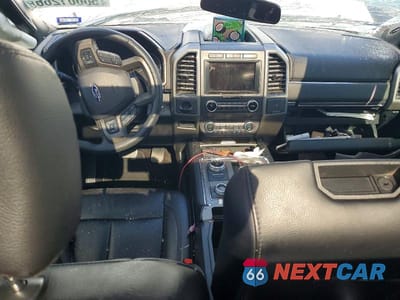 Zdjęcie 8 z 13 samochodu: 2020 FORD EXPEDITION MAX XLT VIN:1FMJK1JT9LEA32980 - miniatura